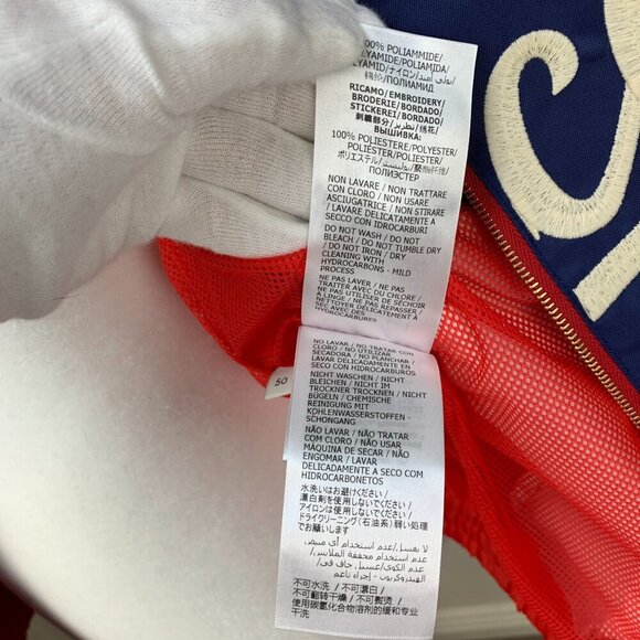 NWT Gucci Men Nylon Jacket Gucci Script Red Lightweight Canvas Nylon Blue - Picture 16 of 16